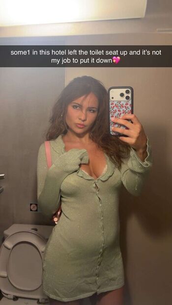 🔥 Ester dobrik page leaked private photo uncensored full