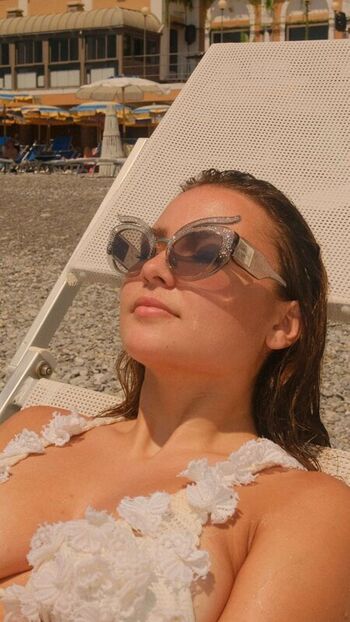 🔥 Ester dobrik page leaked private photo uncensored full