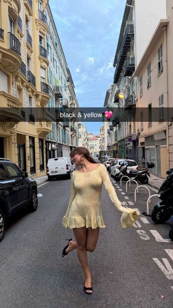 🔥 Ester dobrik page leaked private photo uncensored full