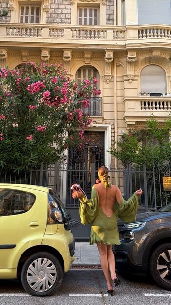 🔥 Ester dobrik page leaked private photo uncensored full