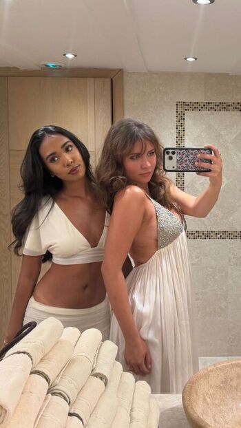 🔥 Ester dobrik page leaked private photo uncensored full
