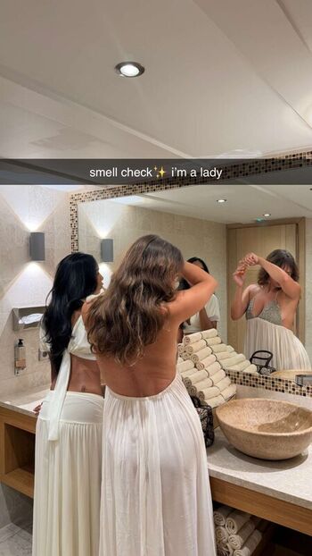 🔥 Ester dobrik page leaked private photo uncensored full