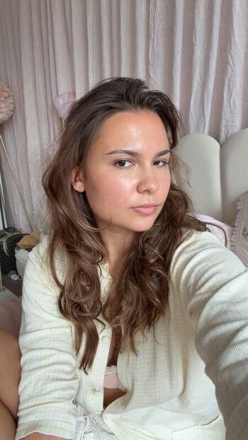 🔥 Ester dobrik page leaked private photo uncensored full