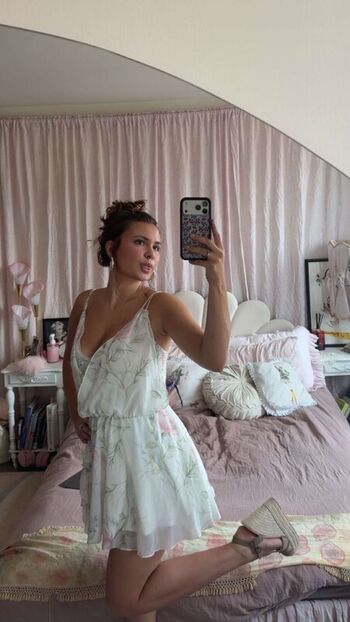 🔥 Ester dobrik page leaked private photo uncensored full