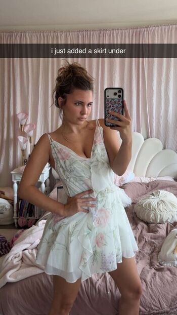 🔥 Ester dobrik page leaked private photo uncensored full