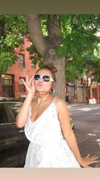 🔥 Ester dobrik page leaked private photo uncensored full