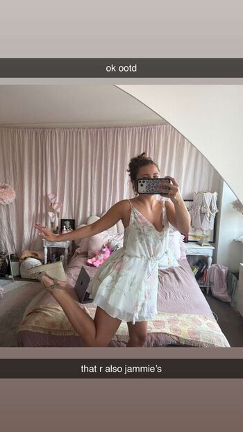 🔥 Ester dobrik page leaked private photo uncensored full