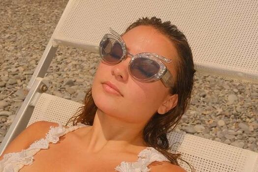 🔥 Ester dobrik page leaked private photo uncensored full