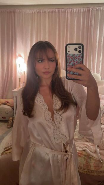 🔥 Ester dobrik page leaked private photo uncensored full