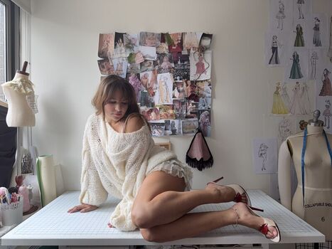 🔥 Ester dobrik page leaked private photo uncensored full