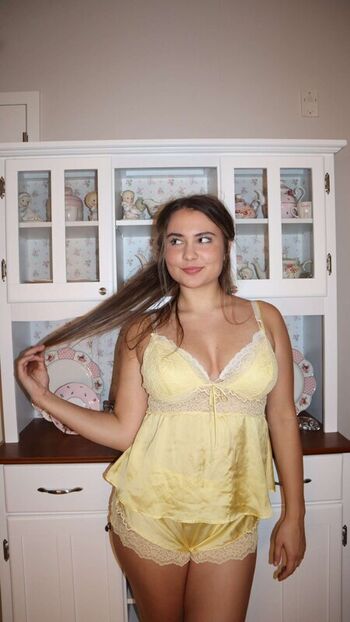 🔥 Ester dobrik page leaked private photo uncensored full