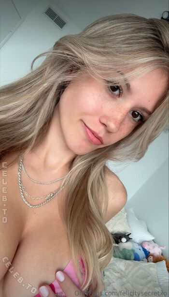 🔥 Felicity smoak leaked private photo uncensored full