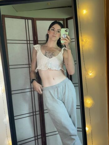 🔥 Frogsgirls  page leaked private photo uncensored full