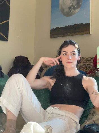 🔥 Frogsgirls  page leaked private photo uncensored full