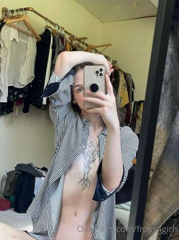 🔥 Frogsgirls leaked private photo uncensored full