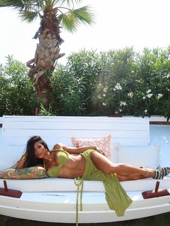 🔥 Gallienne nabila  page leaked private photo uncensored full