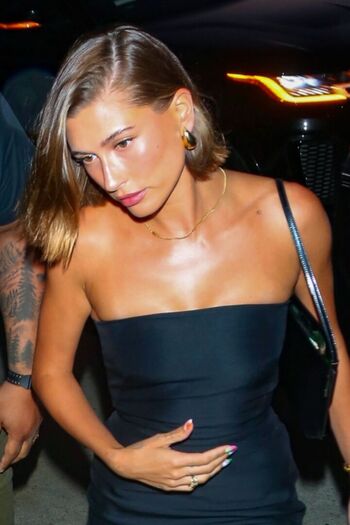🔥 Hailey baldwin bieber page leaked private photo uncensored full
