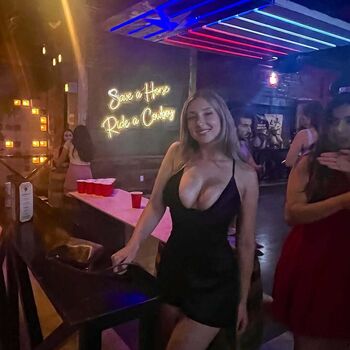 🔥 Hannahhitchner leaked private photo uncensored full