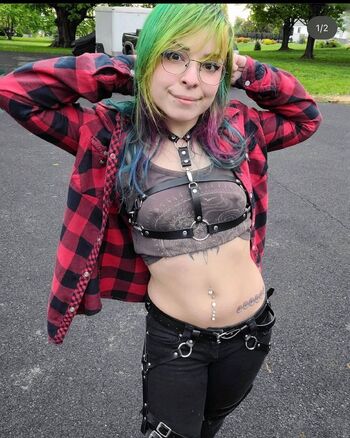 🔥 Heylyssten  page leaked private photo uncensored full