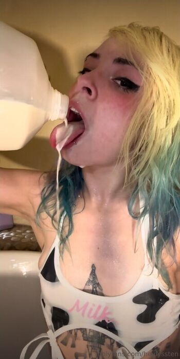 🔥 Heylyssten  page leaked private photo uncensored full