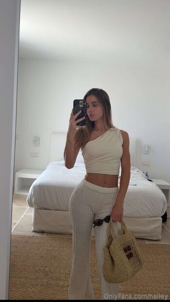 🔥 Hiley grce  page leaked private photo uncensored full