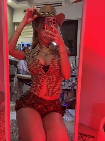 🔥 Irissiri leaked private photo uncensored full
