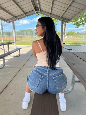 🔥 Ivana khalifa page leaked private photo uncensored full