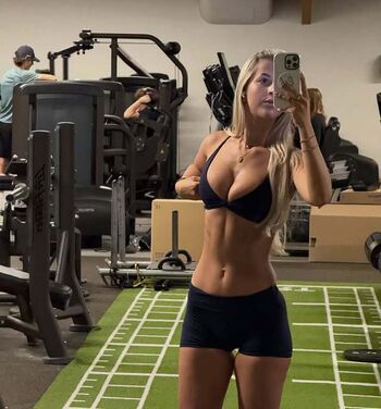 🔥 Izzytaffs leaked private photo uncensored full