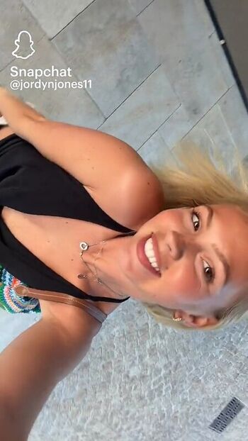 🔥 Jordyn jones  page leaked private photo uncensored full