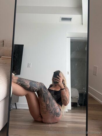 🔥 Katerina carney  page leaked private photo uncensored full