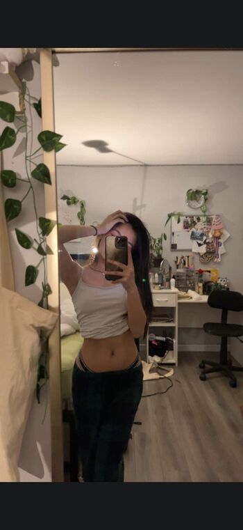 🔥 Kayla vy  page leaked private photo uncensored full