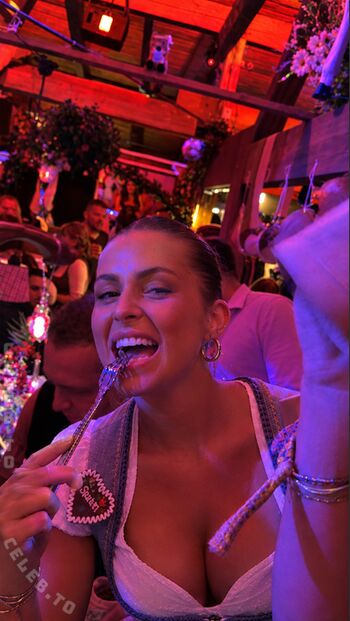 🔥 Lea breuer leaked private photo uncensored full