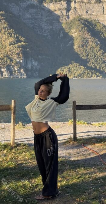 🔥 Lea breuer leaked private photo uncensored full