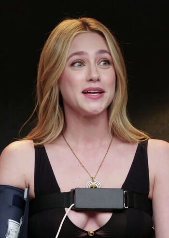 🔥 Lili reinhart leaked private photo uncensored full