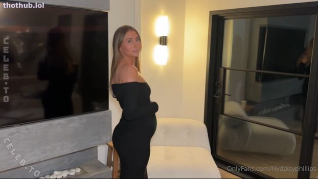 🔥 Lillian phillips  page leaked private photo uncensored full