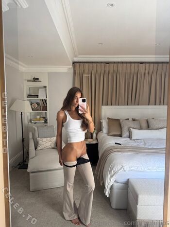🔥 Lillian phillips  page leaked private photo uncensored full