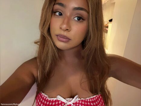 🔥 Lilyluvrr leaked private photo uncensored full