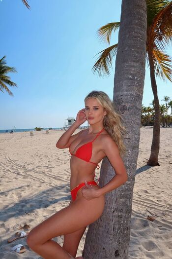 🔥 Lindsay brewer  page leaked private photo uncensored full