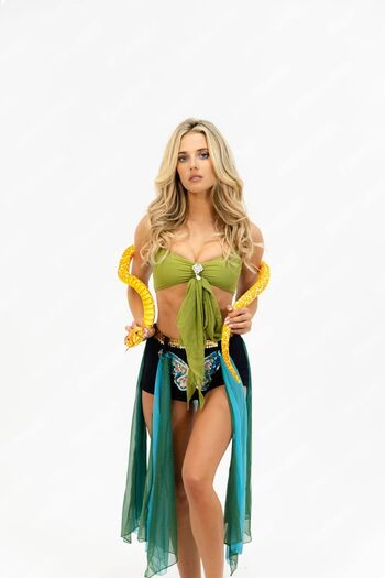 🔥 Lindsay brewer  page leaked private photo uncensored full