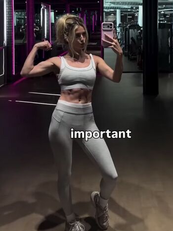 🔥 Lindsay brewer  page leaked private photo uncensored full