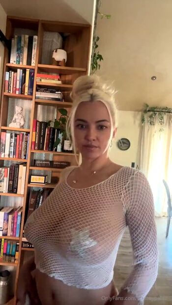 🔥 Lindsey pelas  page leaked private photo uncensored full