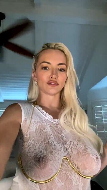 🔥 Lindsey pelas  page leaked private photo uncensored full