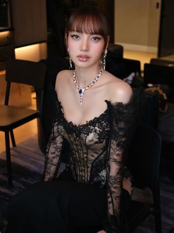 🔥 Lisa manoban page leaked private photo uncensored full