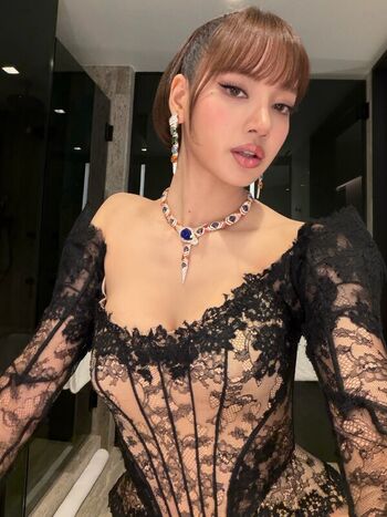 🔥 Lisa manoban page leaked private photo uncensored full