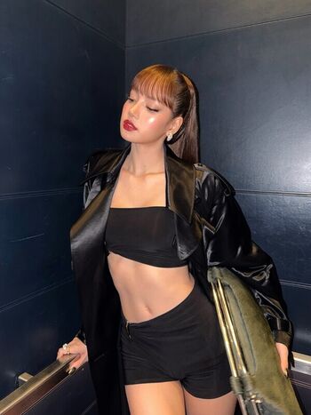 🔥 Lisa manoban page leaked private photo uncensored full