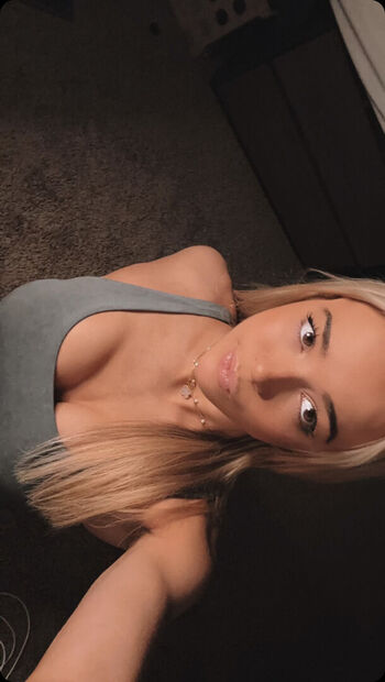 🔥 Livvy dunne  page leaked private photo uncensored full