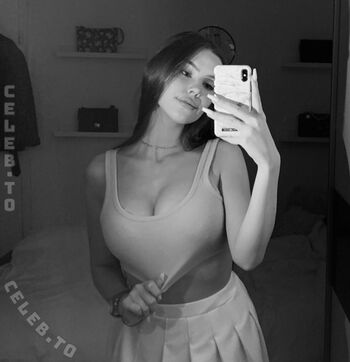 🔥 Lizezki page leaked private photo uncensored full