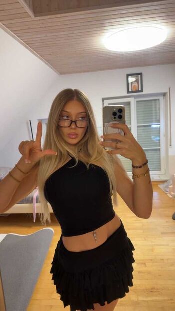 🔥 Loeni hadi leaked private photo uncensored full