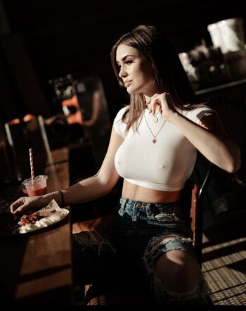 🔥 Louise mckie leaked private photo uncensored full