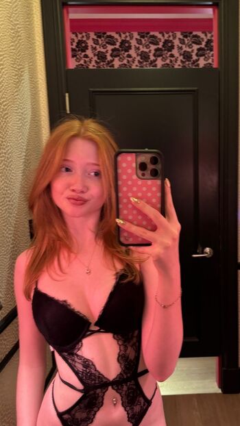 🔥 Makenna kelly leaked private photo uncensored full